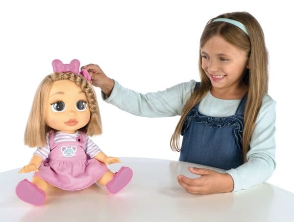 Baby Wow, Mia, NO