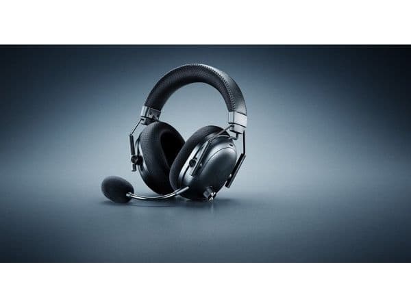 Razer BlackShark V3 Pro - Headset - fullstorlek - trådlös