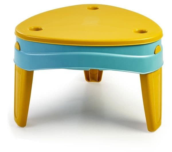Casual Play Island Table