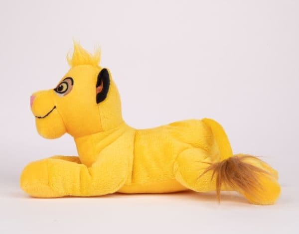 Disney Simba 20cm äänellä (makaa)