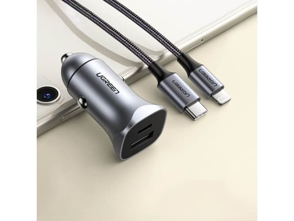 Ugreen billaddare UGREEN CD130, USB-A+PD 3.0, USB-C, QC3.0 30W (grå)