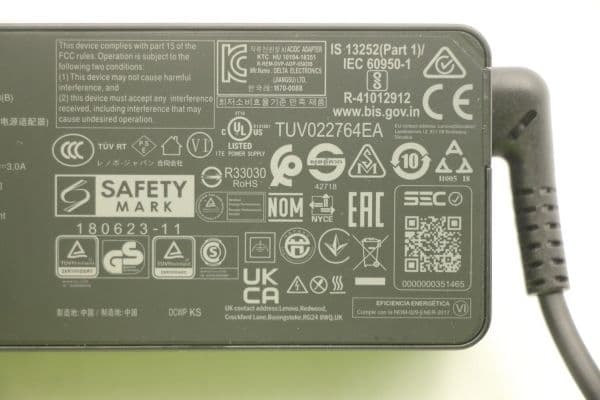 Lenovo - Strömadapter