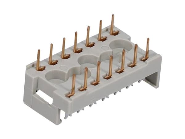 TE Connectivity 1393532-1 1 st box