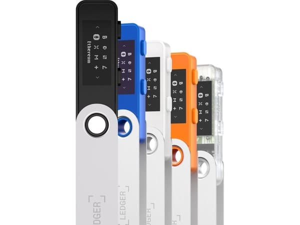 Ledger Nano S Plus kryptovaluta-lagring, matt svart