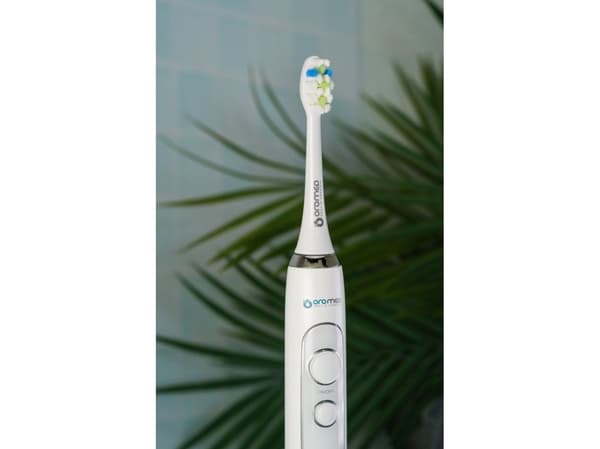 OROMED ORO-SONIC NEXT WHITE vit sonic eltandborste