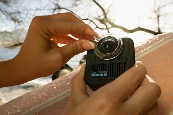 GoPro AMCOV-001