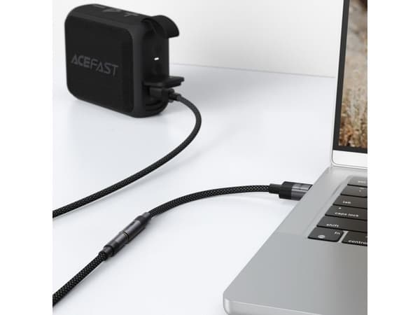 Acefast J13 USB-A til 3,5 mm mini-jackadapter - svart