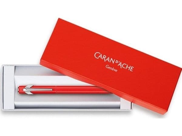 Caran d`Ache reservoarpennan 849, M, röd