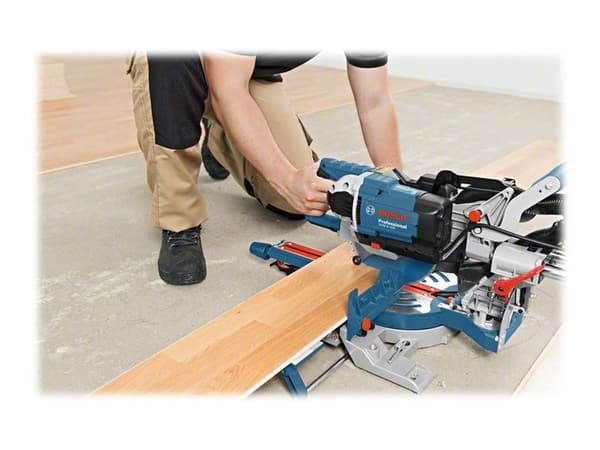 Bosch GCM 8 SDE SHUTTER/SWREE SAW WITH EXHAUST