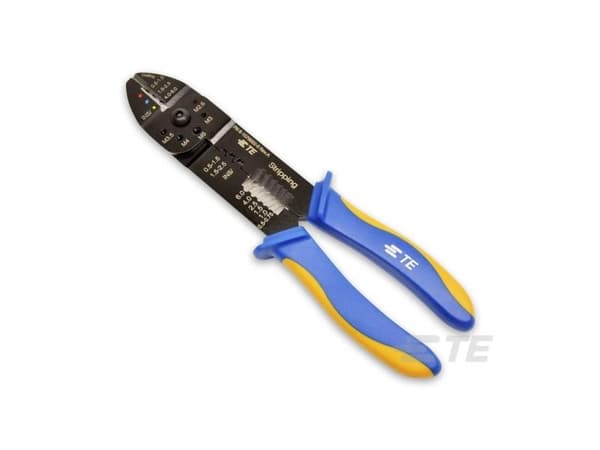 TE Connectivity 8-1579002-0