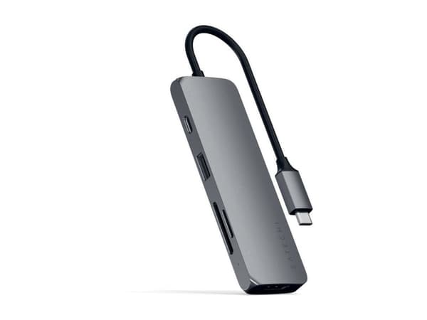 "Satechi USB-C Multiport Pro - Space Grey" - avaruusharmaa
