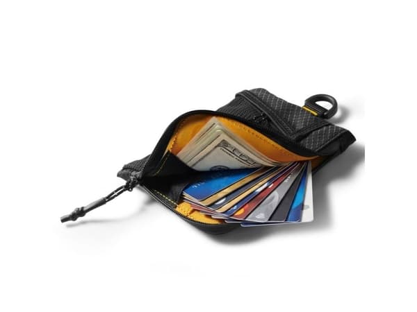Spigen LF300 RFID Wallet - Black