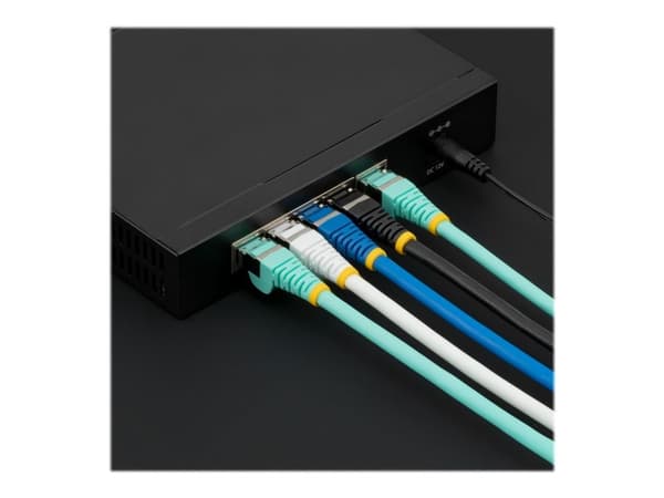 StarTech.com NLWH-3M-CAT6A-PATCH, 3 m, Cat6a, S/FTP (S-STP), RJ-45, RJ-45
