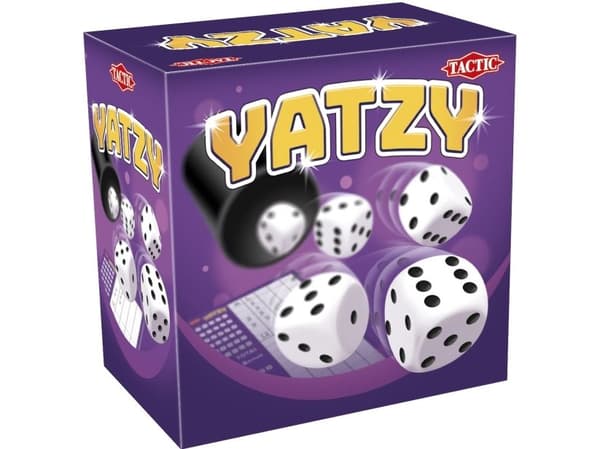 Taktinen Yahtzee kupin kanssa