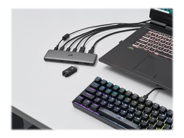 Corsair USB-C 7-Port Hub
