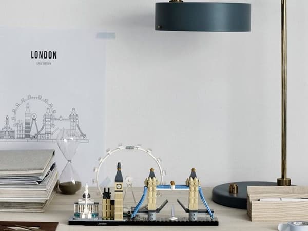 LEGO Architecture 21034 London