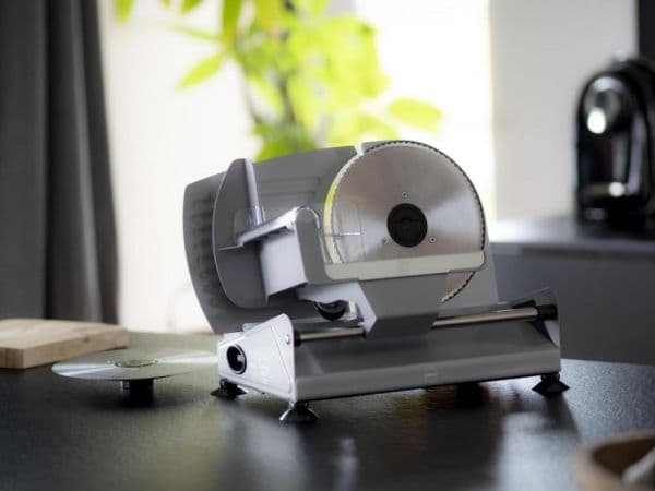 ELDOM KR400 kap-/skärmaskin 150 W rostfritt stål