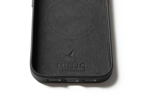 Mujjo Leather Case for iPhone 17 Pro- Black