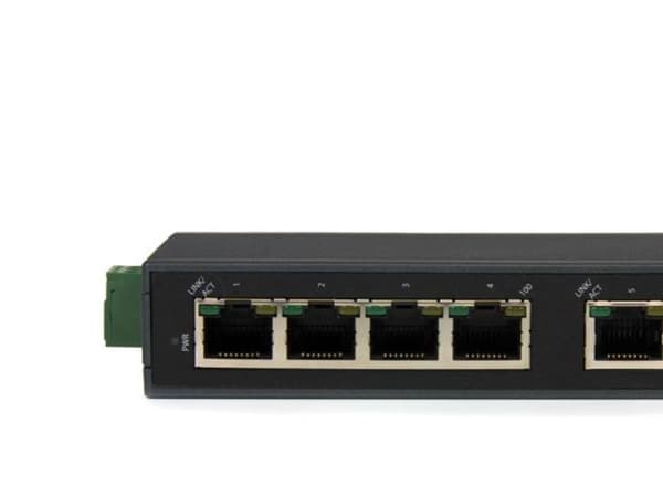 Startech 5-Port Ethernet Switch - 10/100Mbps Industrial Networking Solution - IP30-rated Energy Efficient Internet Switch (IES5102) - Switch - ikke...