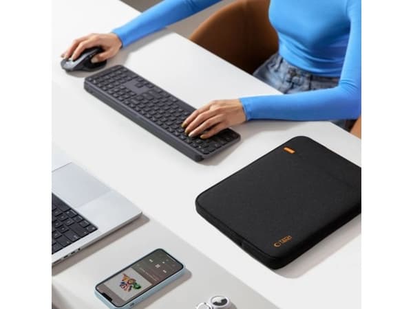 Tech-Protect Defender etui til 13" laptop svart