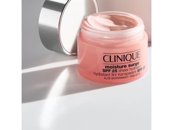 Clinique Moisture Surge SPF25 50ml