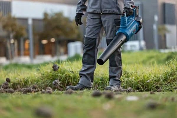 Bosch LØVBLÆSER GBL 18V-750 SOLO - SOLO