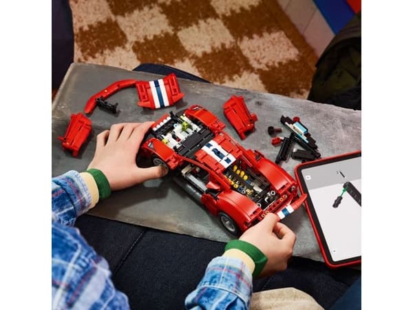 LEGO Technic 42235 Ferrari 488 PISTA ‑auto