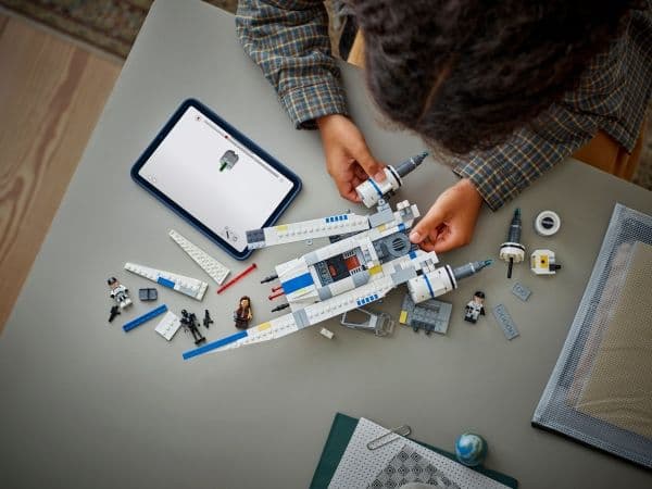 LEGO Star Wars TM 75399 Opprørernes U-Wing Starfighter™