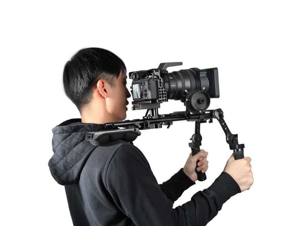 SmallRig 2092 Univ. 15mm Rail Support Baseplate