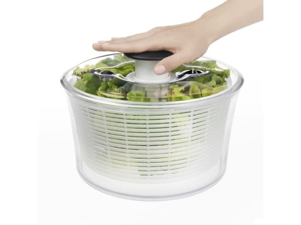 OXO Good Grips salladsslunga med sil och lock liten