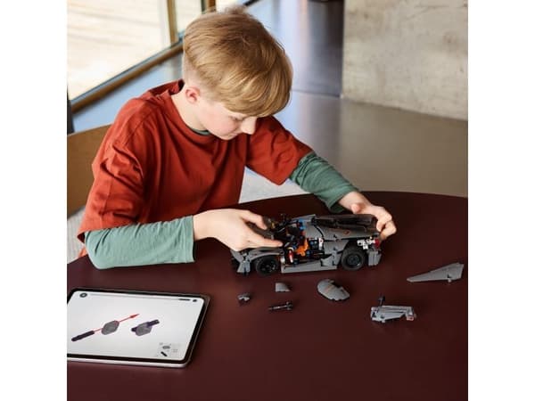 LEGO Technic 42173 Koenigsegg Jesko Absolut grå hyperbil