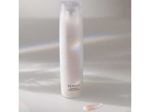 Sensai Cellular Performance Advanced Day Essence Day Veil 40 Ml