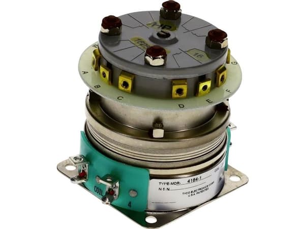 TE Connectivity MDR-4184-1, 1 st