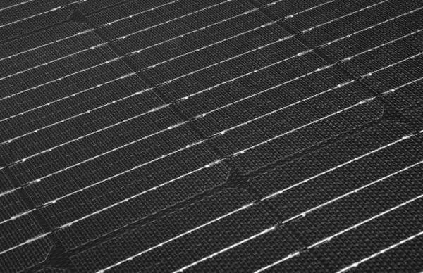 Neo Tools bærbart 200W solcellepanel, solomformer