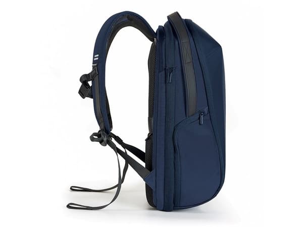 XD Design Bizz Backpack marinblå (P/N: P705.935)