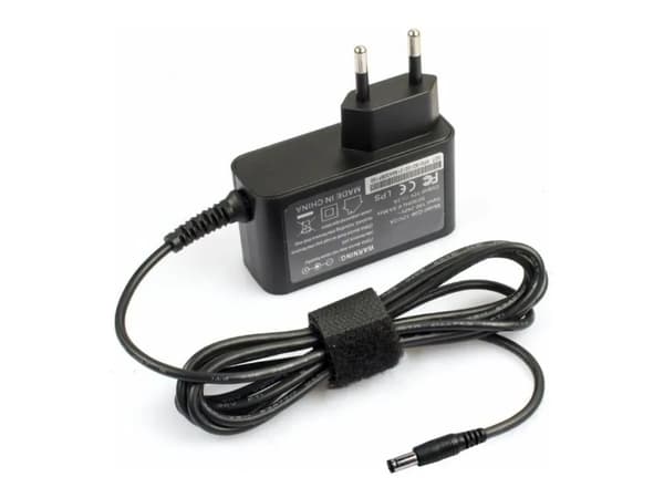CoreParts - Strömadapter - AC 100-240 V - 12 Watt