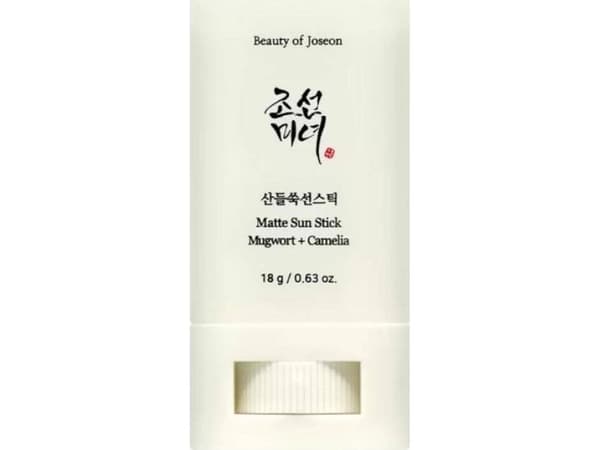 Mugwort + Camellia Matte Sun Stick (W,18 g)