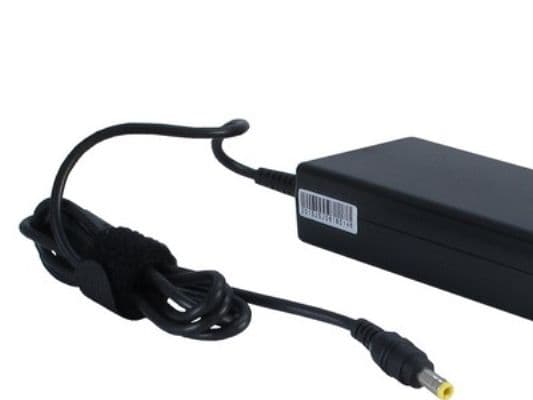 Inter-Tech - Strømadapter - AC 100-240 V - 90 watt