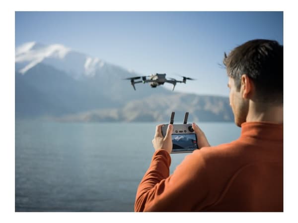 DJI Air 3S Fly More Combo (DJI RC 2) - Drönare - USB