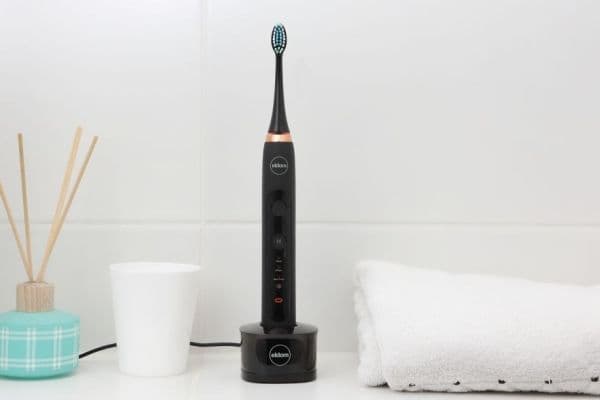 Eldom Sonic SD210C elektrisk tannbørste svart