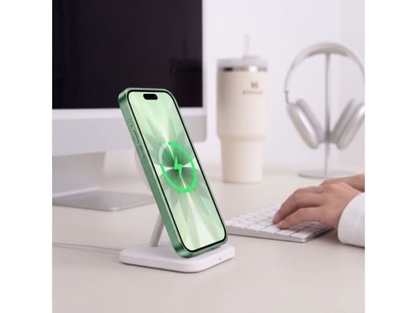 Tech-Protect MagFlex Case for iPhone 17 - Matte Green
