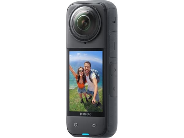 Insta360 X4