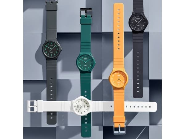 Casio MQ-24B-7BEF, Vattentät, Kvarts