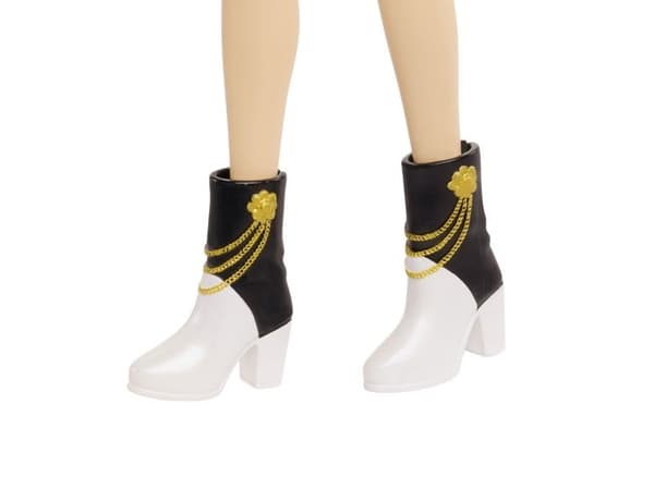KPDH Singing Doll 30cm Mira
