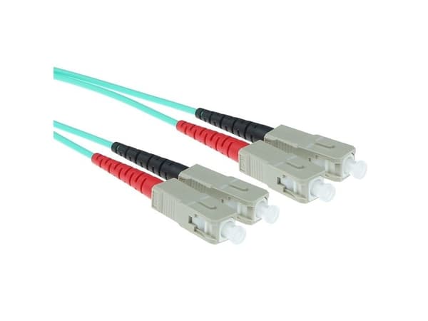 ACT patchkabel SC/PC multimode (M) till SC/PC multimode (M) 2 m fiber 50/125 OM3 skärmat blå
