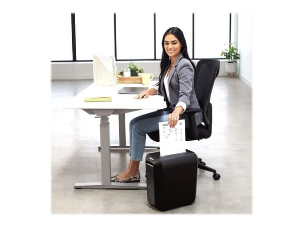 Fellowes Powershred LX65 - Makulator - tverrkutt - 4 x 40 mm - P-4