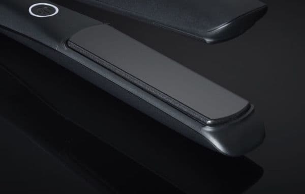GHD Platinum+ plattång för hår, svart