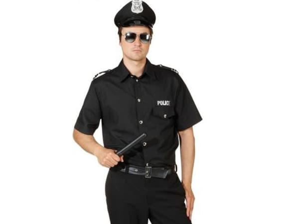 Sort politi skjorte