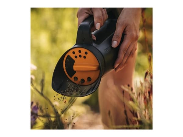 Fiskars Solid - Hand spreader