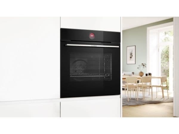 Bosch Series 8 HBG7741B1 Innbyggingsovn med Pyrolyse